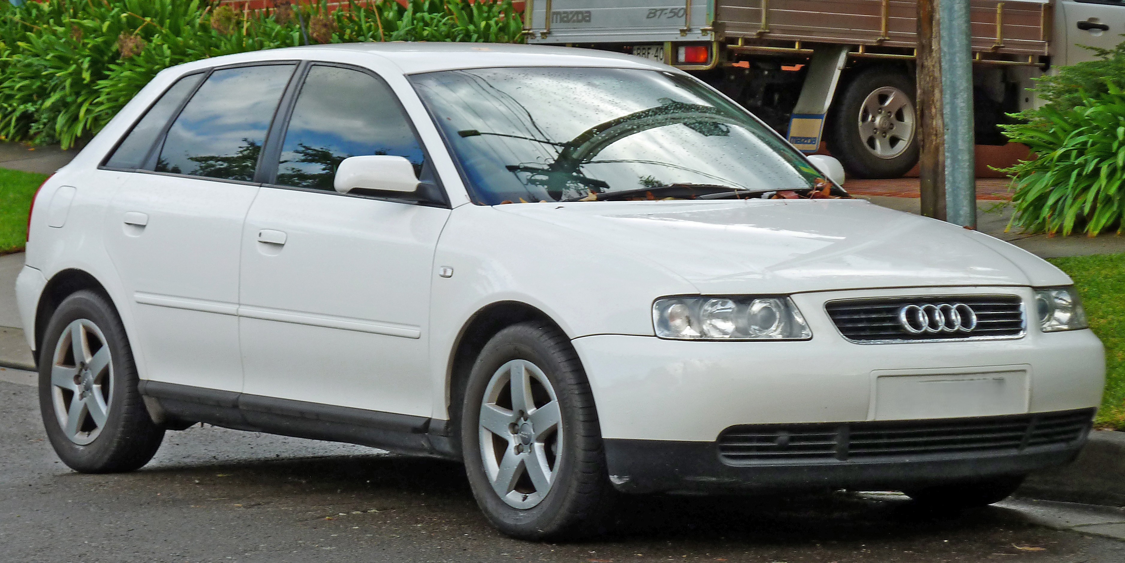 8L рестайлинг (2000—2003)